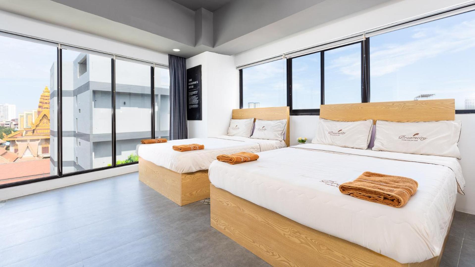 Sky Hotel Central Phnom Penh - Rooms & Apartments Екстер'єр фото