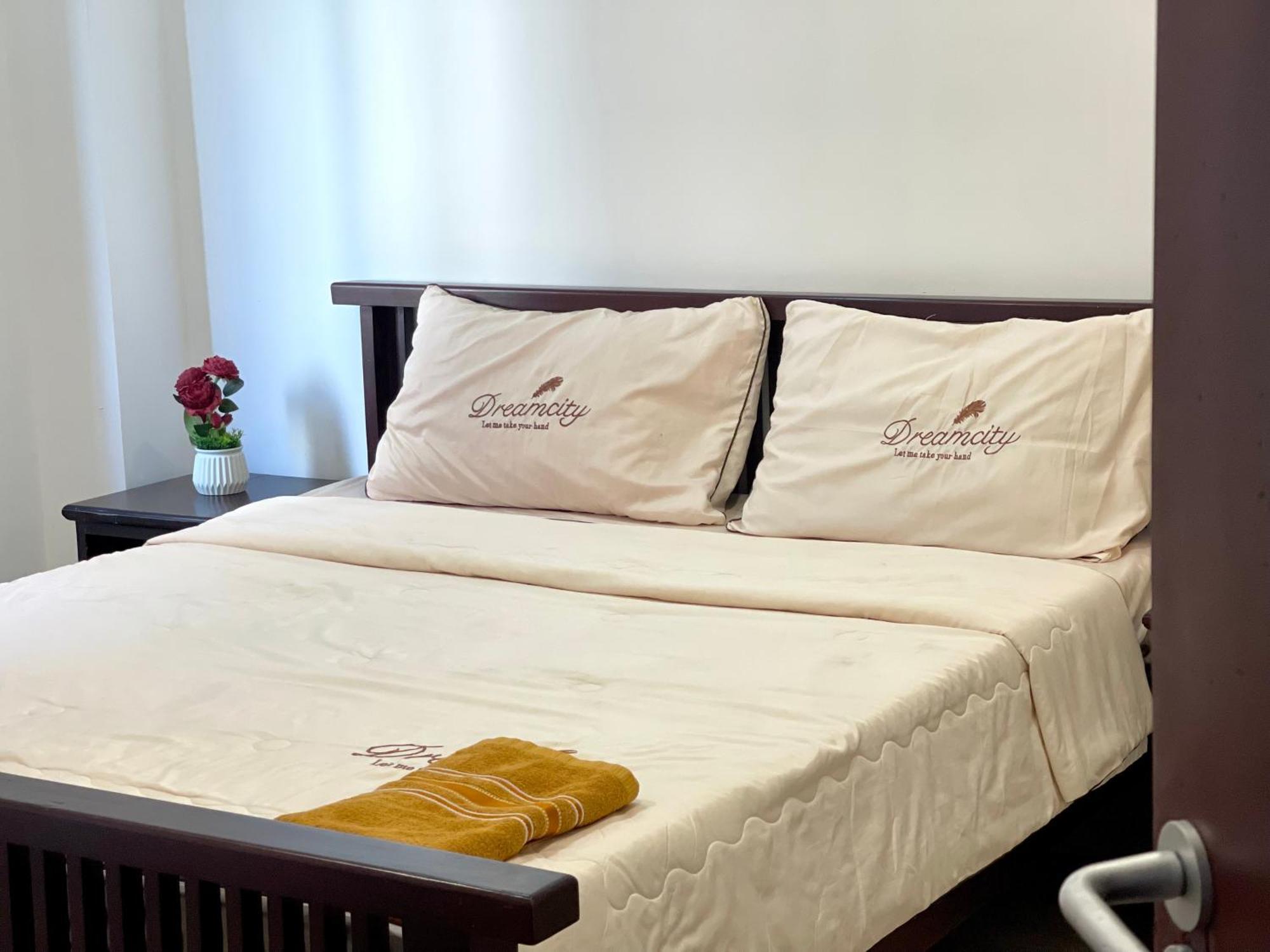 Sky Hotel Central Phnom Penh - Rooms & Apartments Екстер'єр фото