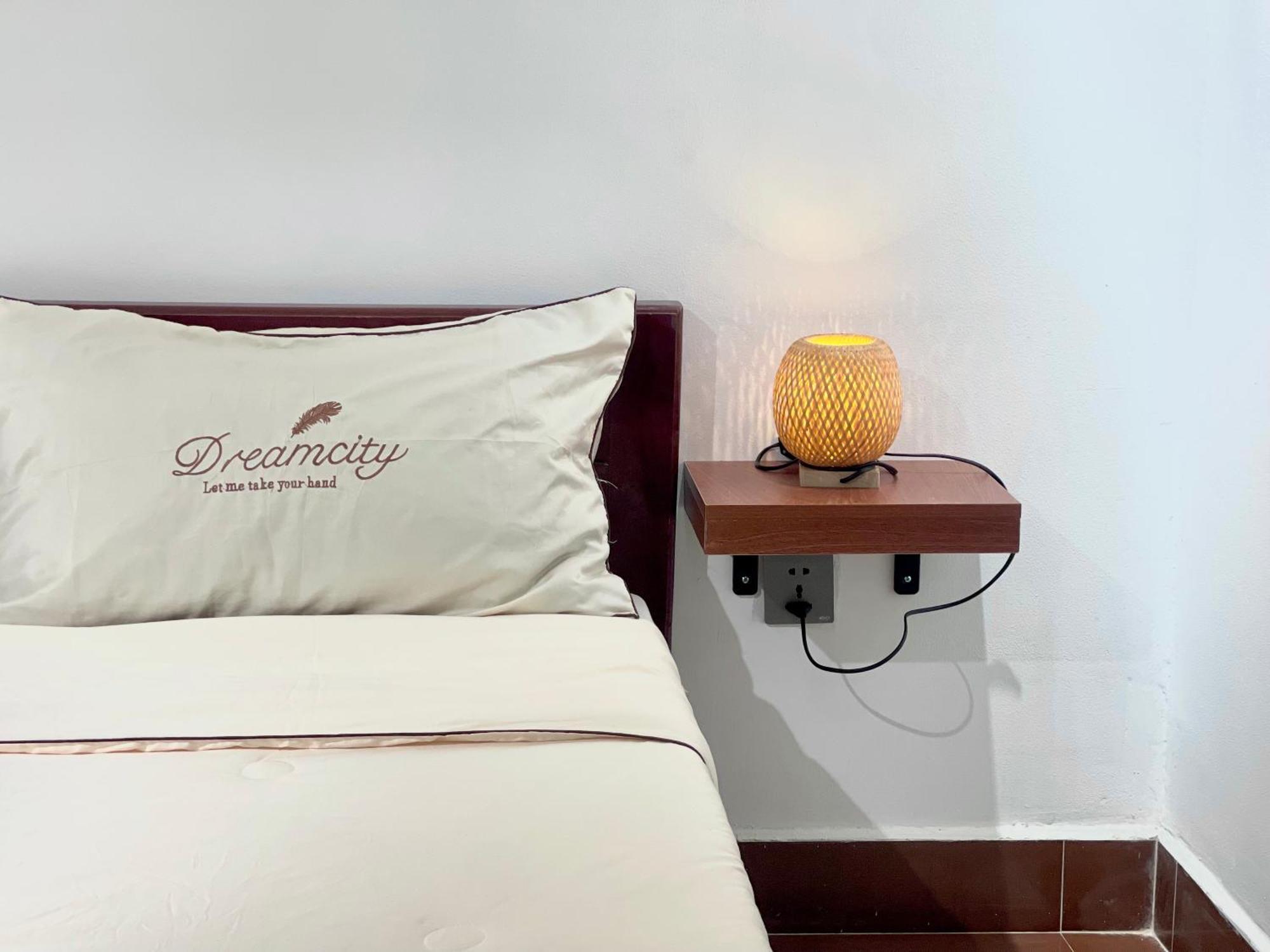 Sky Hotel Central Phnom Penh - Rooms & Apartments Екстер'єр фото